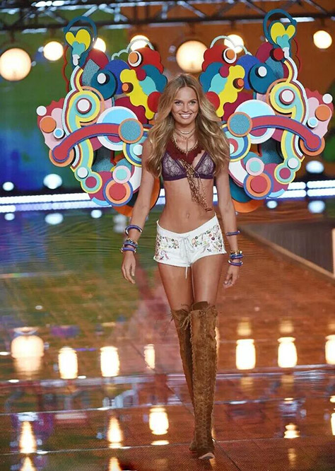 af55cdfcgw1exwt20nzygj20iy0qn77k