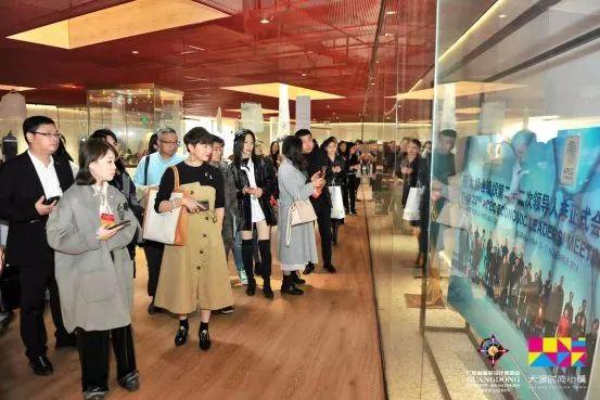 关注｜一大批广东省服装设计师同一天扎堆大浪，究竟在关注什么？