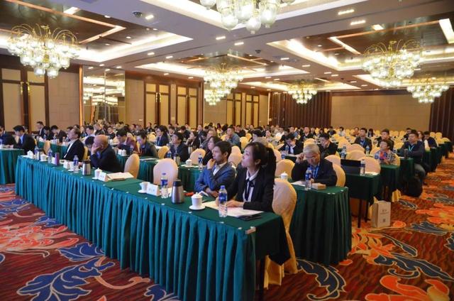 第一时间 | 第五届中国服装科技发展会议进入第二天，9位大咖分享最新服装科技应用（附“2019年中国服装行业科技进步奖”名单）