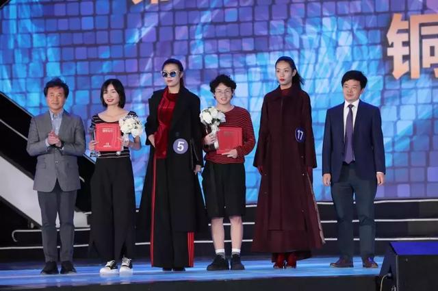 “迪尚”第13届中国新生代时装设计大奖带来哪些启迪？
